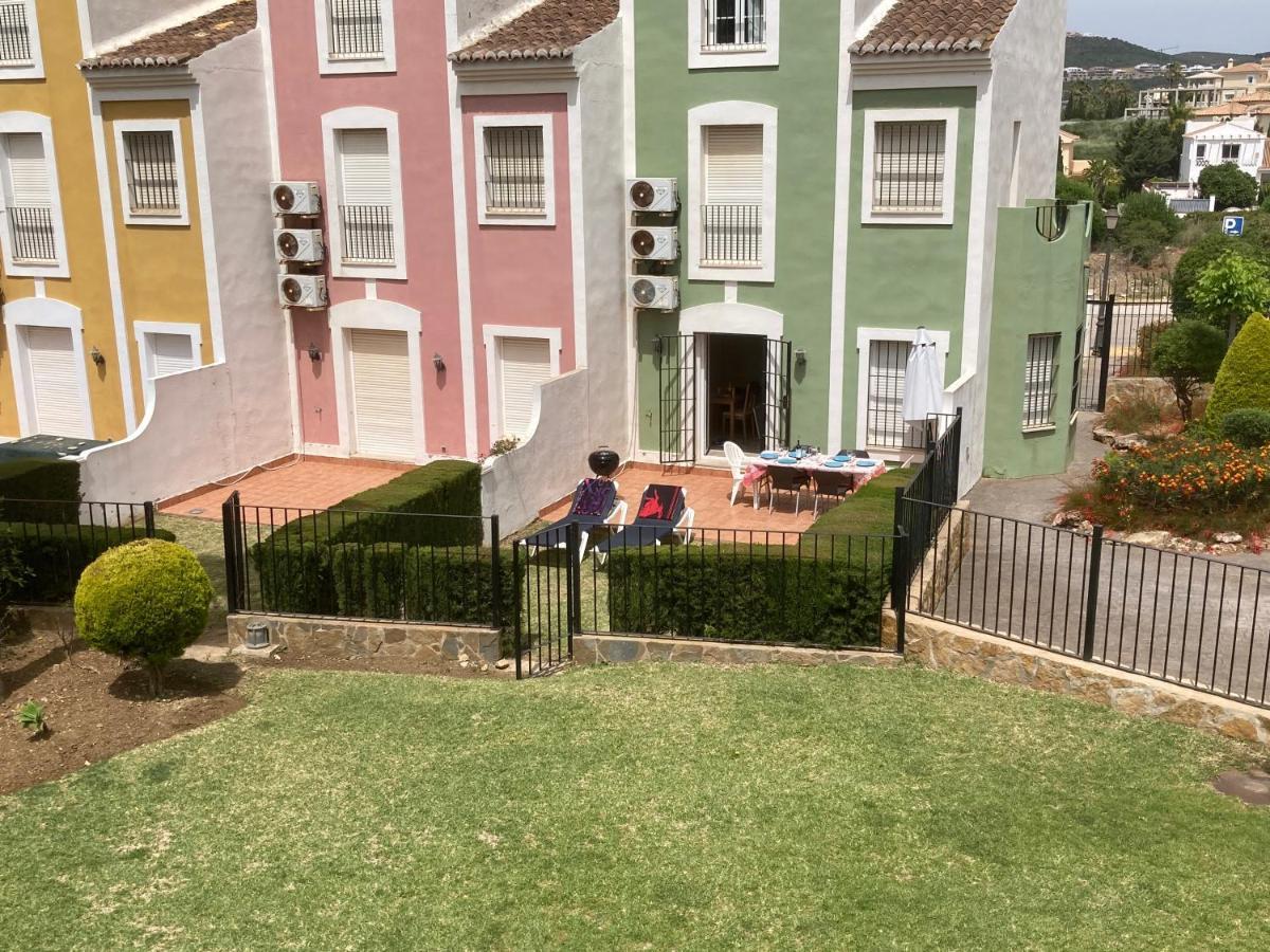 3 Storey Townhouse - Costa Del Sol Bahia de Casares Luaran gambar